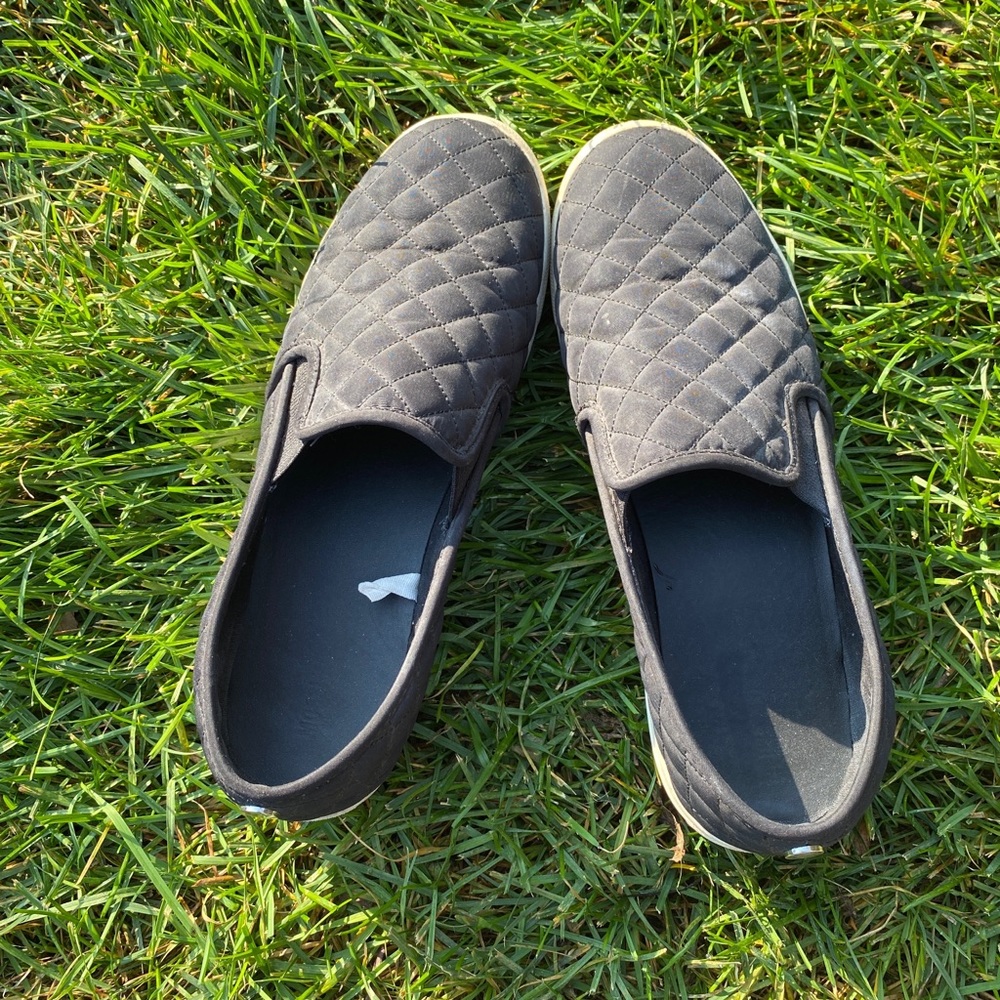 Black Flats